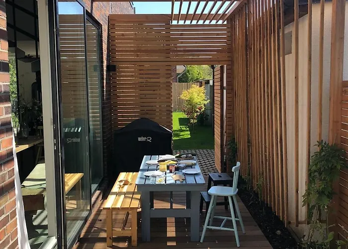 Slow-home-tating Tating